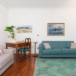  Appartamento Colombina With Canal View